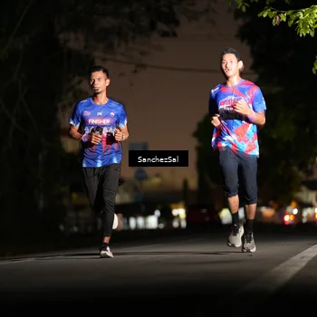Runner Photo 6061364
