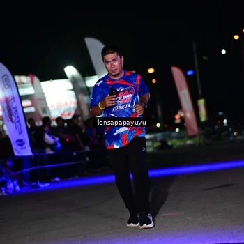 Runner Photo 6061374