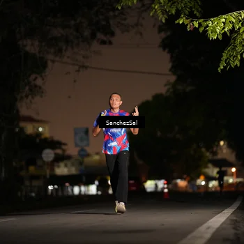 Runner Photo 6061375