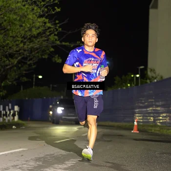 Runner Photo 6061376