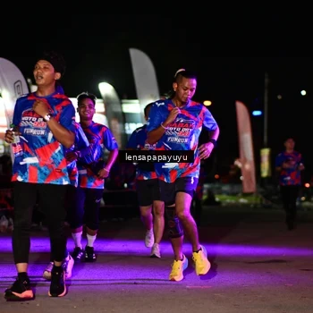 Runner Photo 6061441