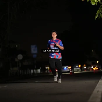 Runner Photo 6061455