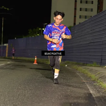 Runner Photo 6061465