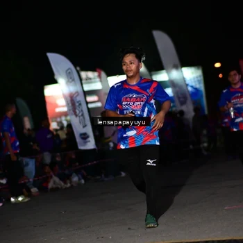 Runner Photo 6061486