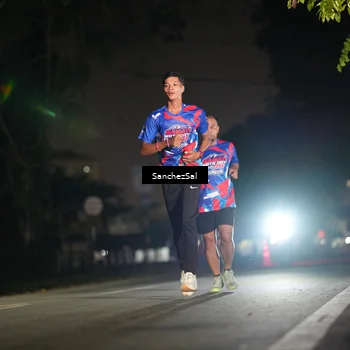 Runner Photo 6061489