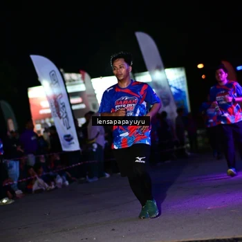 Runner Photo 6061496