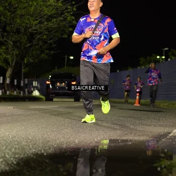 Runner Photo 6061540