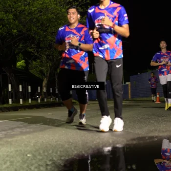 Runner Photo 6061565