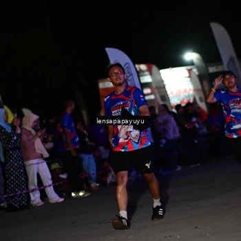 Runner Photo 6061578