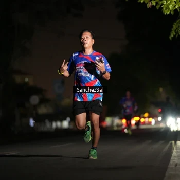Runner Photo 6061586