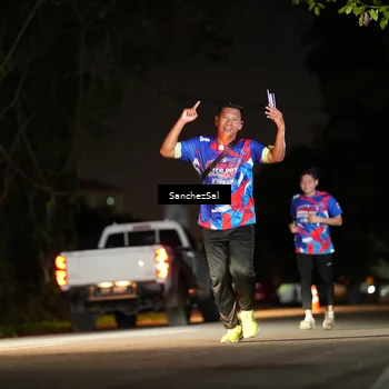 Runner Photo 6061597