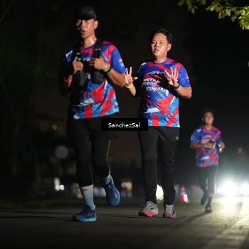 Runner Photo 6061639