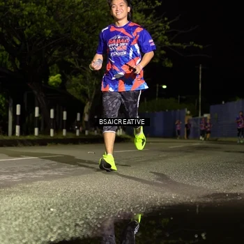 Runner Photo 6061662