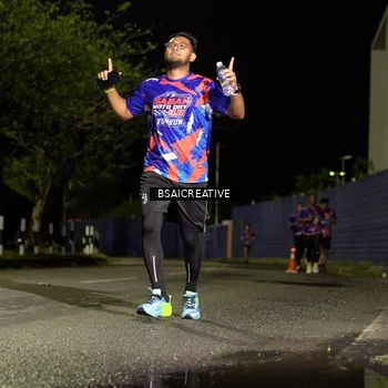 Runner Photo 6061677