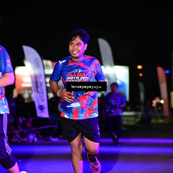 Runner Photo 6061685