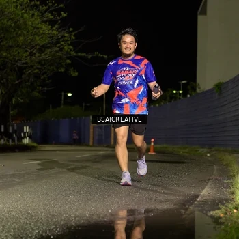 Runner Photo 6061706