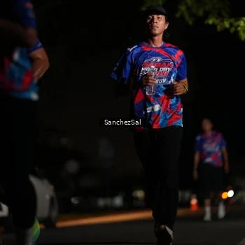 Runner Photo 6061746