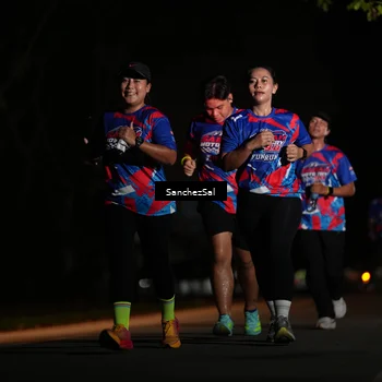 Runner Photo 6061748