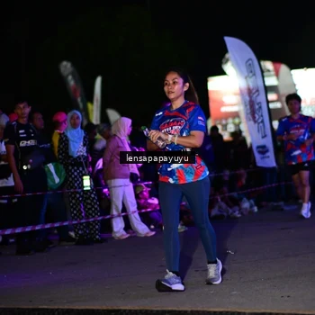 Runner Photo 6061751
