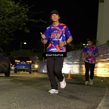 Runner Photo 6061811