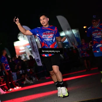Runner Photo 6061856