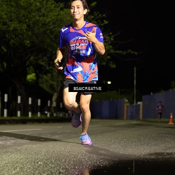 Runner Photo 6061867