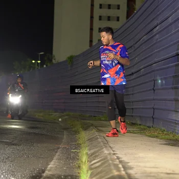Runner Photo 6061876