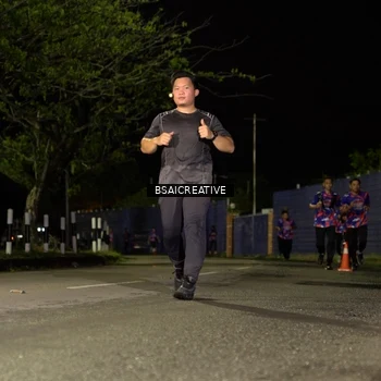 Runner Photo 6061893