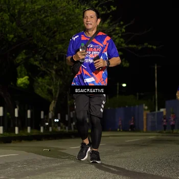 Runner Photo 6061915