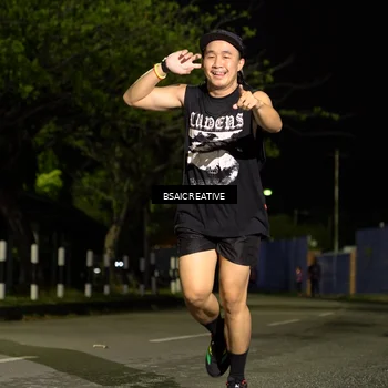 Runner Photo 6061975