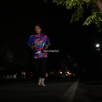 Runner Photo 6061985