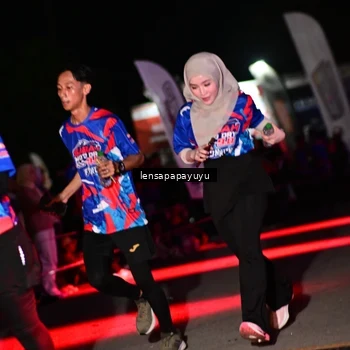 Runner Photo 6062039