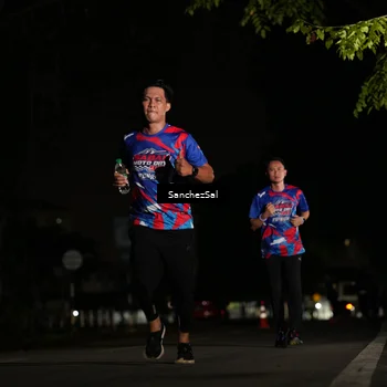 Runner Photo 6062042