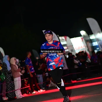 Runner Photo 6062080