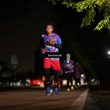 Runner Photo 6062082