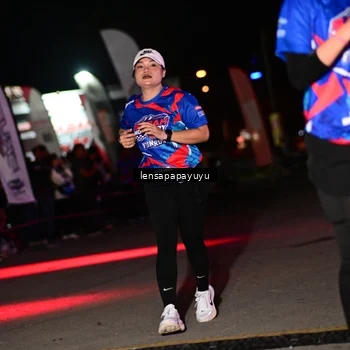 Runner Photo 6062085