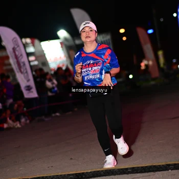 Runner Photo 6062091