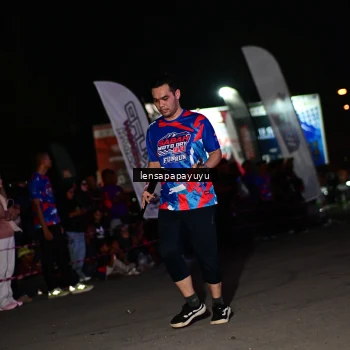 Runner Photo 6062094