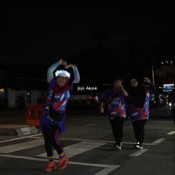 Runner Photo 6062101