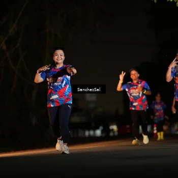 Runner Photo 6062121