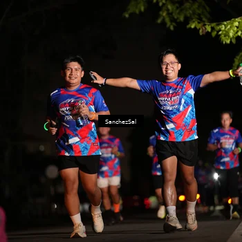 Runner Photo 6062159