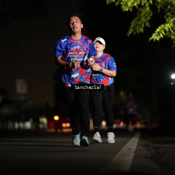 Runner Photo 6062160