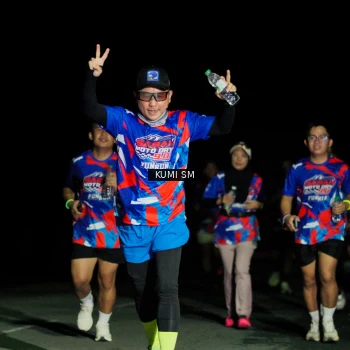 Runner Photo 6062163