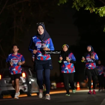 Runner Photo 6062173