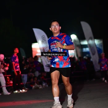 Runner Photo 6062175