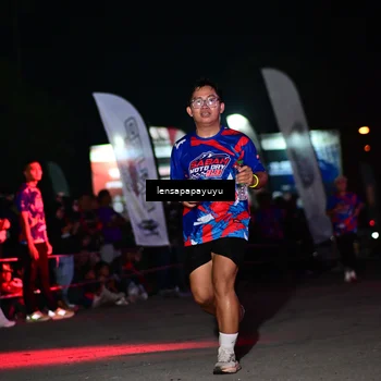 Runner Photo 6062178