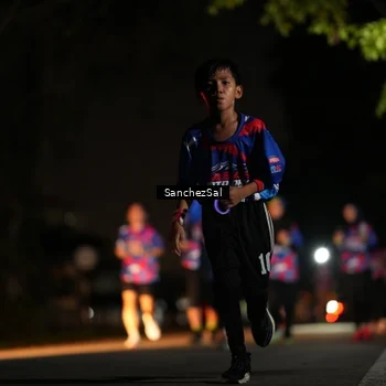 Runner Photo 6062184