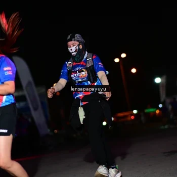 Runner Photo 6062201