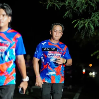 Runner Photo 6062216