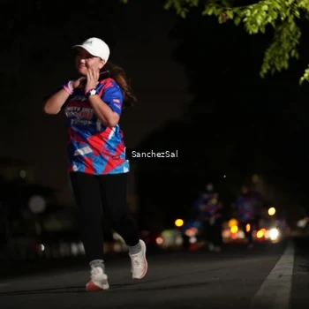 Runner Photo 6062217